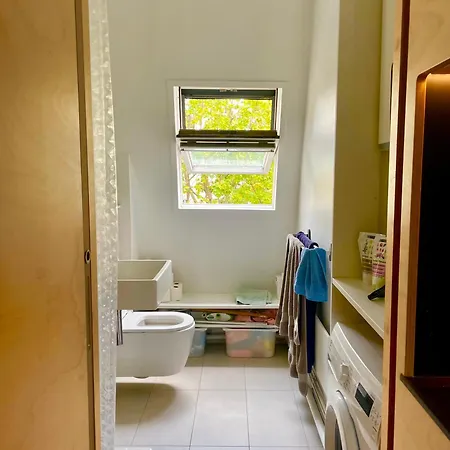 Apartment Bois, Lumiere Et Verdure A