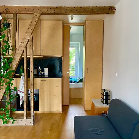 Apartment Bois, Lumiere Et Verdure A