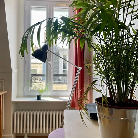 Apartment Bois, Lumiere Et Verdure A *